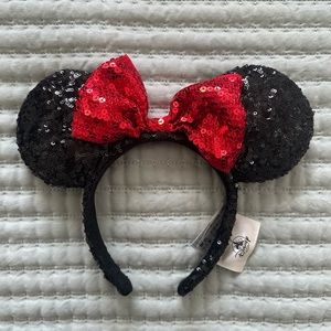 Minnie Mouse Ears - image 1